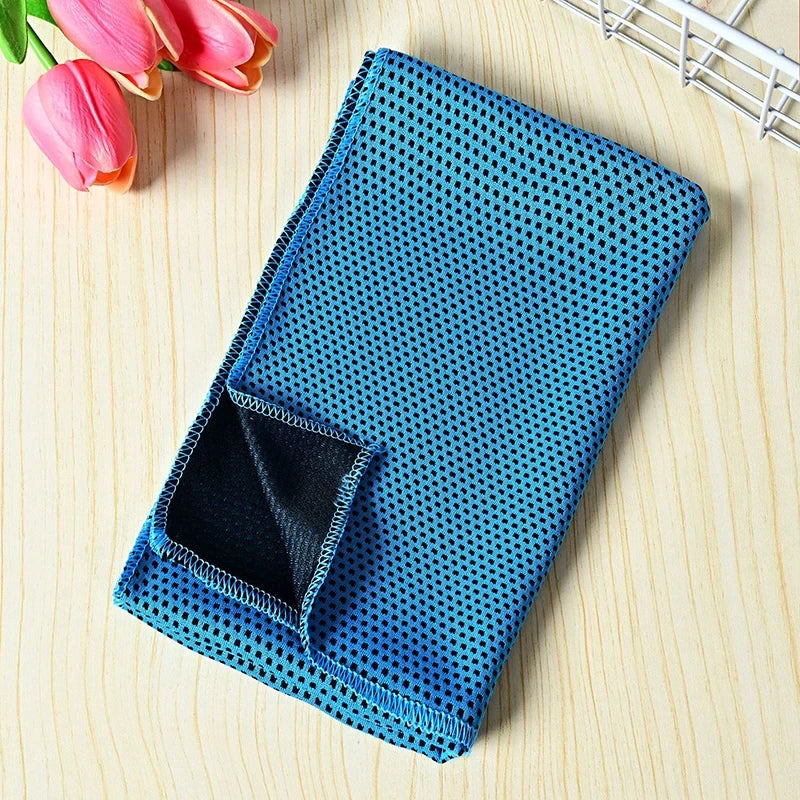 Dot Print Cooling Fitness Towel